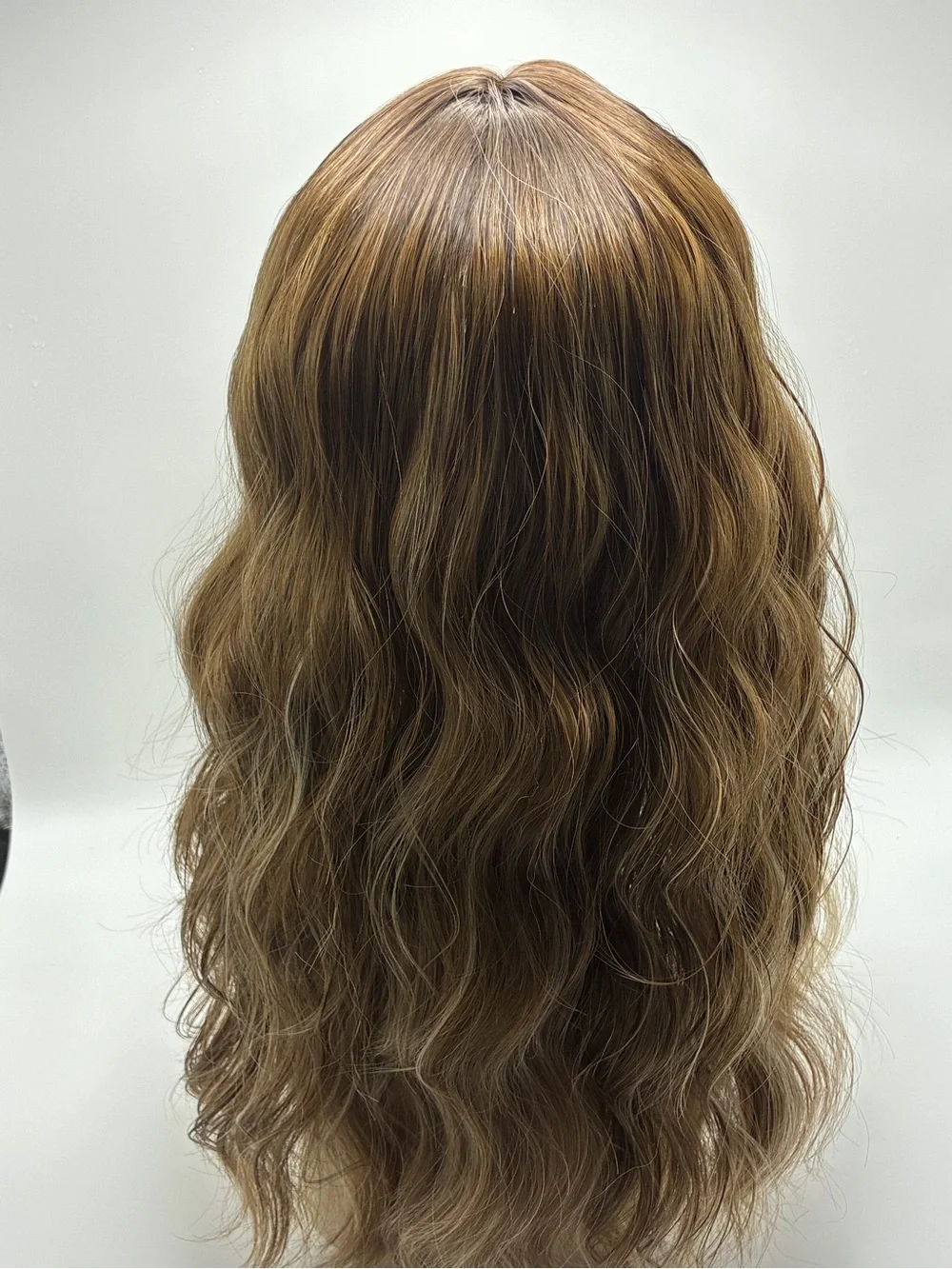 Natural Wavy Women's Wig in Light Brown Blonde Highlights.  Synthetic. 20”